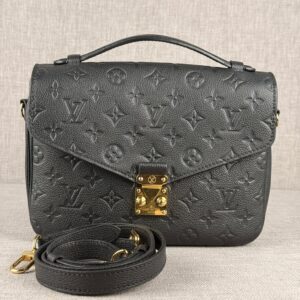 Louis Vuitton Pochette Métis – Black Monogram Empreinte Leather